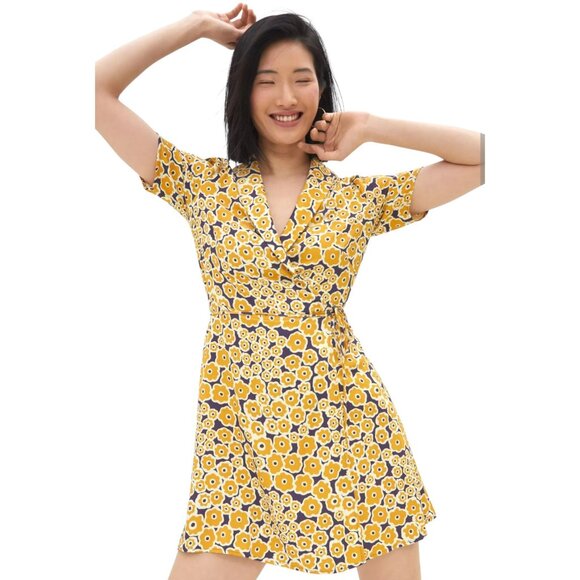 Corey Lynn Calter Womens Yellow Floral Wrap Mini Dress Short Sleeve Size L‎ - Picture 1 of 11
